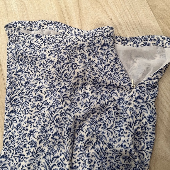 NWOT Banana Republic printed skirt - Picture 6 of 6